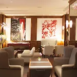 Atala Champs Elysees ホテル