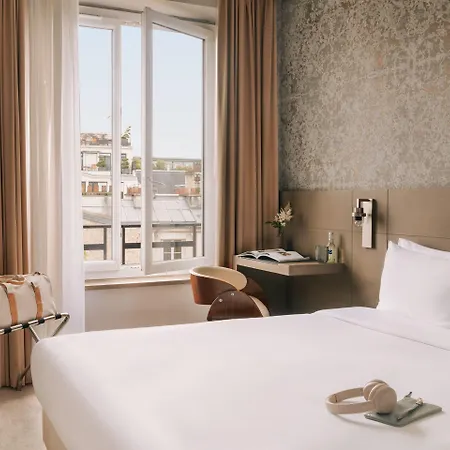Hotel Atala Champs Elysees Paris