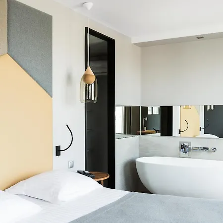 ホテル Atala Champs Elysees 4*