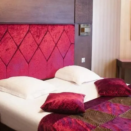 Atala Champs Elysees