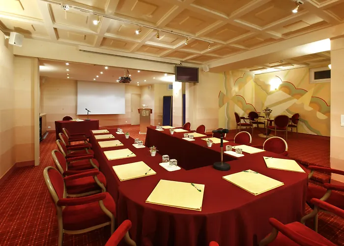 Atala Champs Elysees Otel Paris