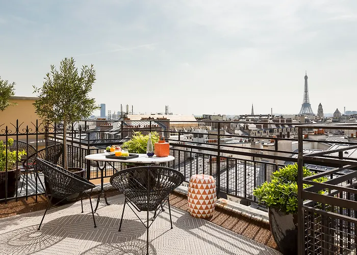 Otel Atala Champs Elysees 4*