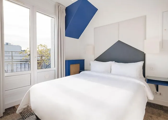 Atala Champs Elysees 4* 파리