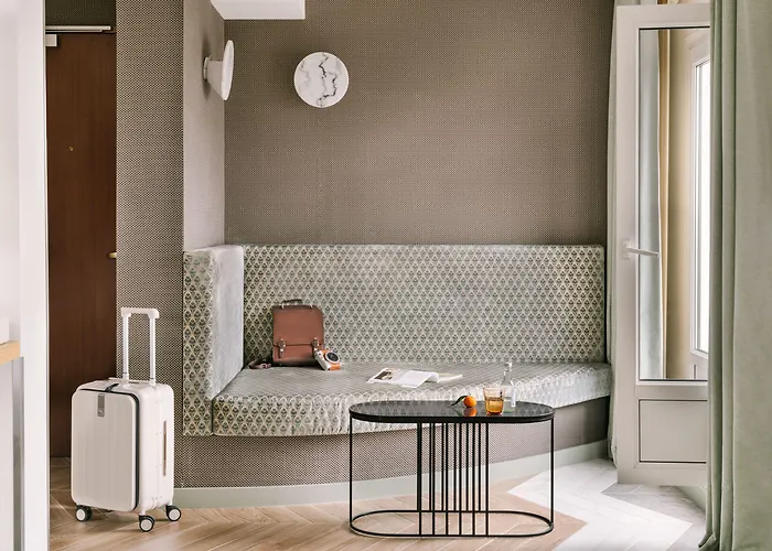 Atala Champs Elysees Otel Paris