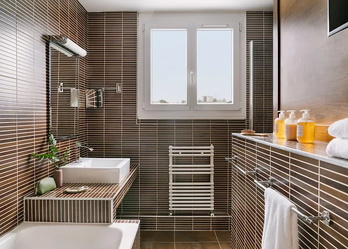 Otel Atala Champs Elysees Paris