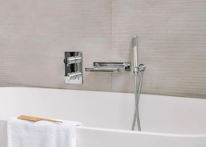 Otel Atala Champs Elysees 4*