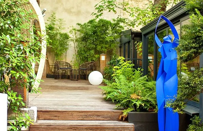 Atala Champs Elysees 4* Paris